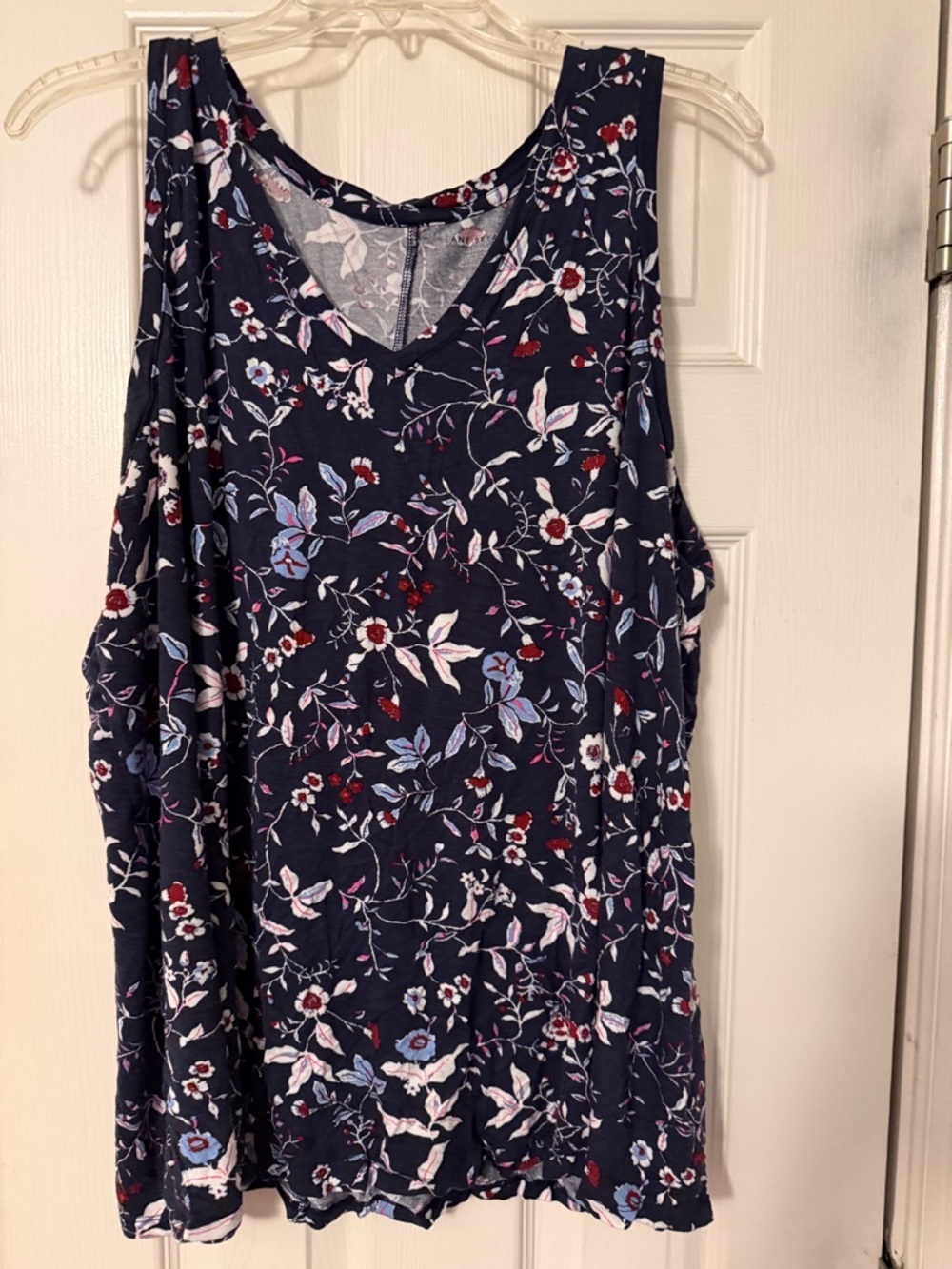 Lane Bryant Navy Floral Scoop Neck Tank